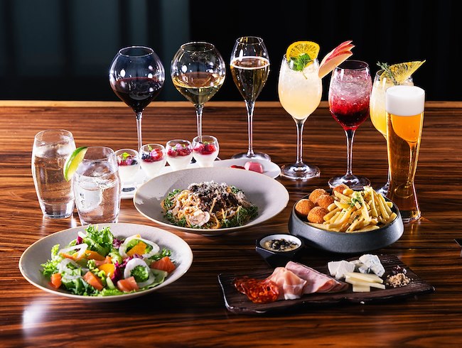 ウェスティンホテル横浜　横浜バー　横浜レストラン　ドリンク　アルコール　パーティ　最上階